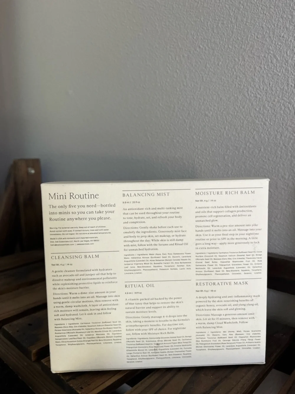 Oak Essentials Mini Routine - White Skincare Set - Picture 4 of 6
